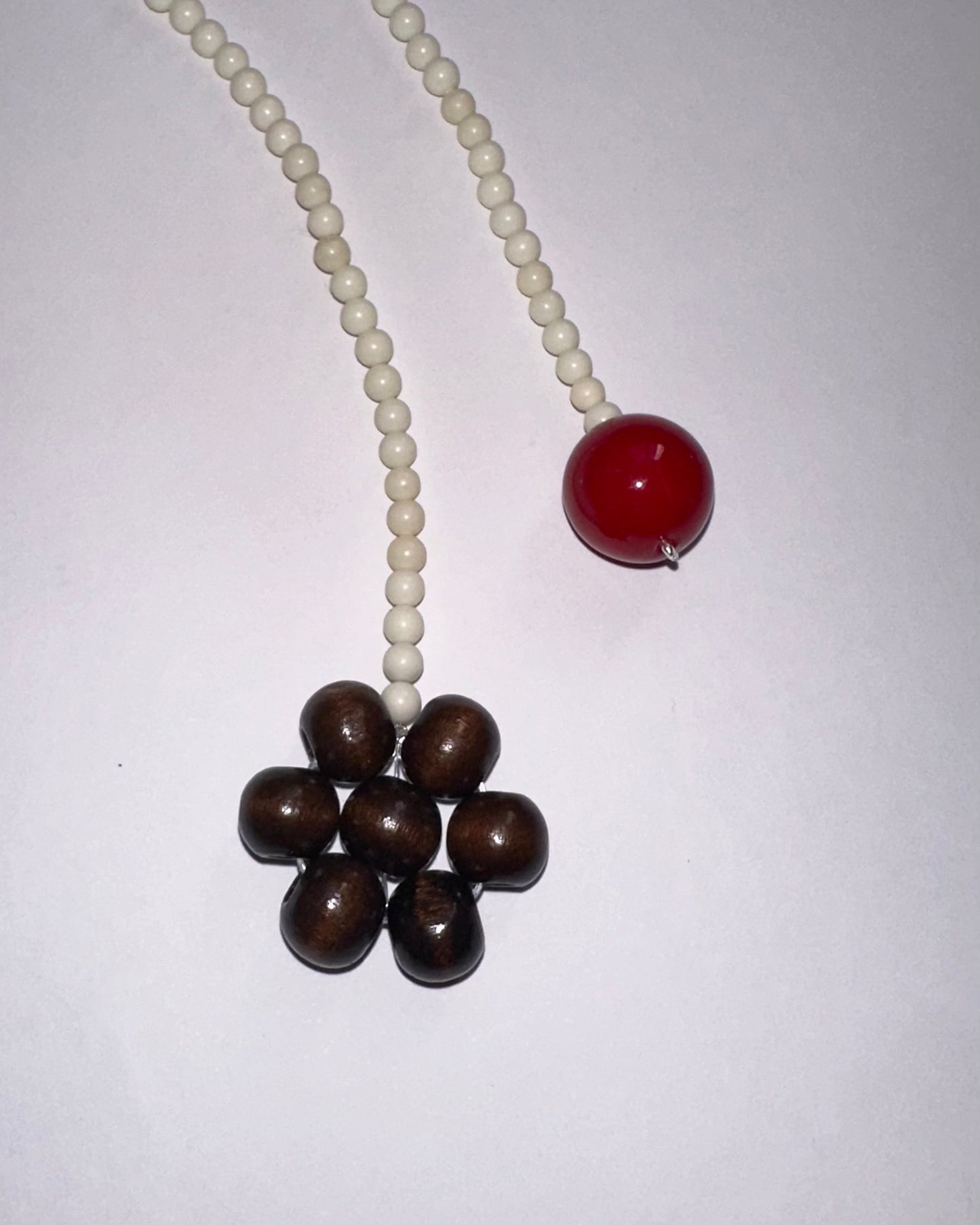collar largo perlas vidrio y madera