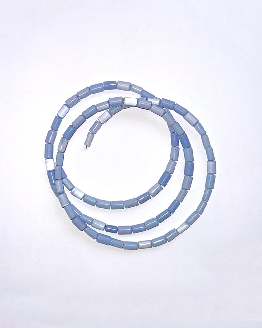 collar cuentas de vidrio celeste