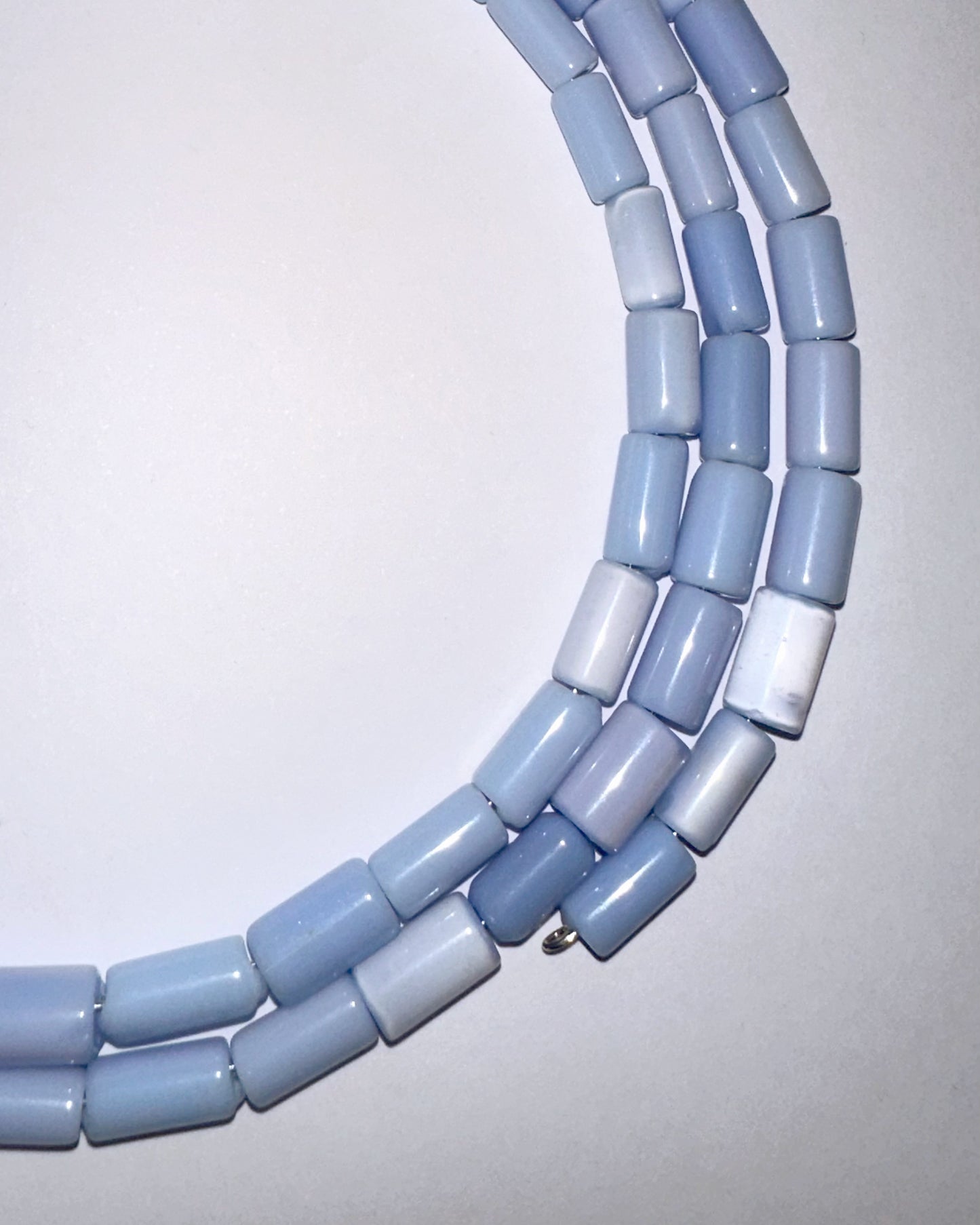 collar cuentas de vidrio celeste